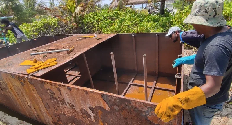 Fabrication of a 15,000 litre petrol tank — Holiday Inn Kandooma Resort, 2023